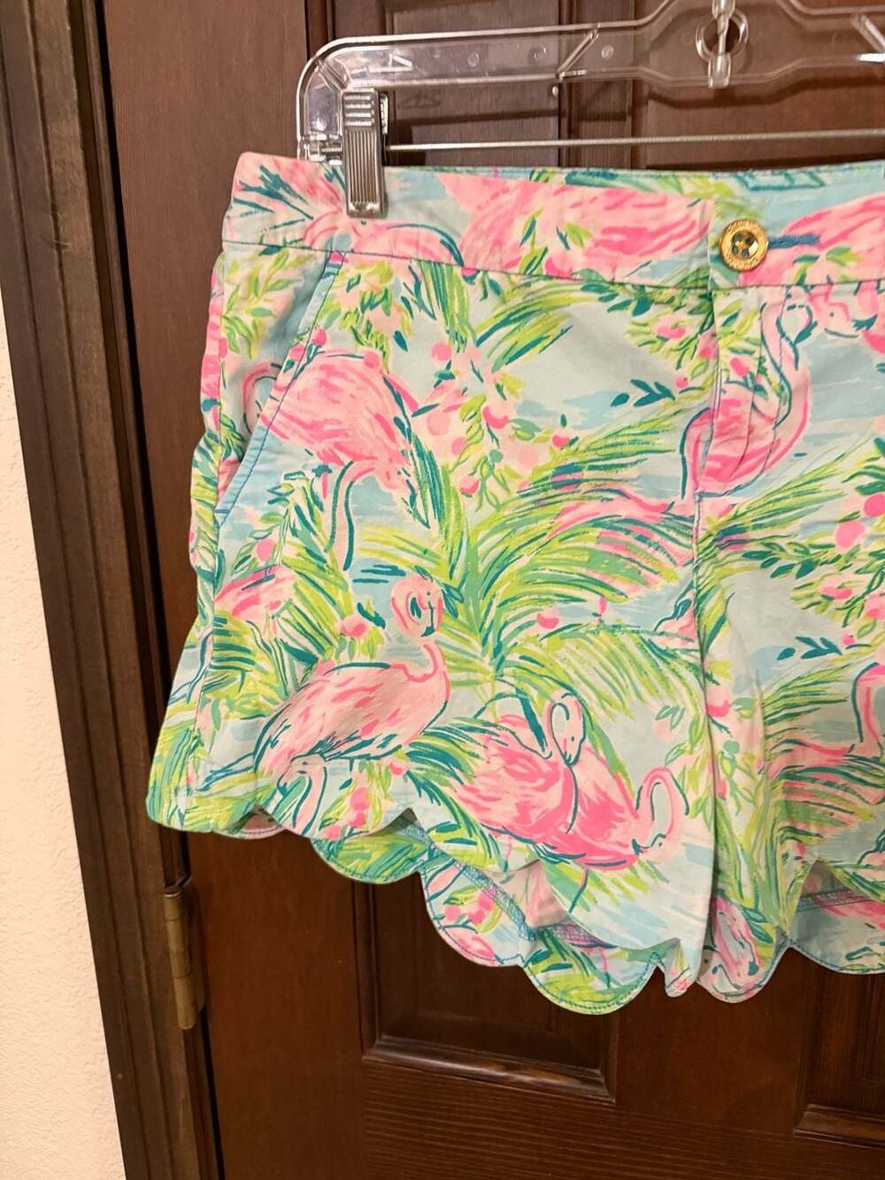 Lilly Pulitzer Flamingo Print Scalloped Hem Shorts Size 12 - Picture 3 of 7